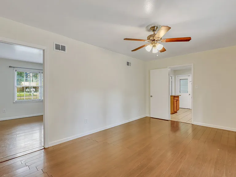 12473 Northwood Rd — Photo 17