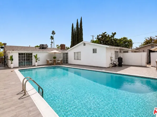 11853 Cantara St, North Hollywood, CA 91605