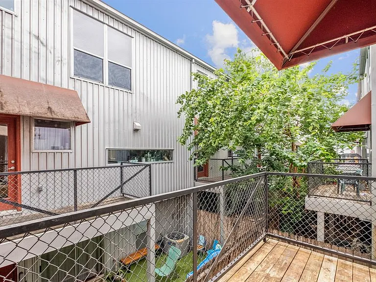 6125 Gehring St — Photo 11