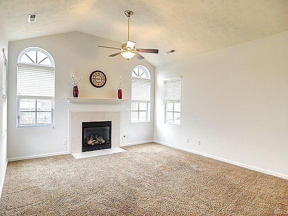 3rd image of 104 Aberdeen Village Dr