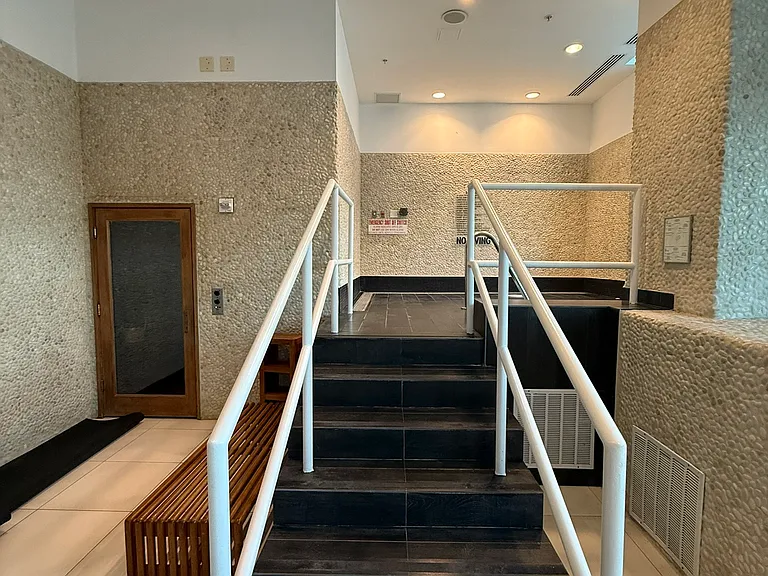 92 SW 3rd St #1506 — Photo 45