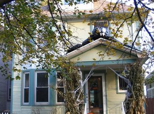 4036 W Eddy St, Chicago, IL 60641