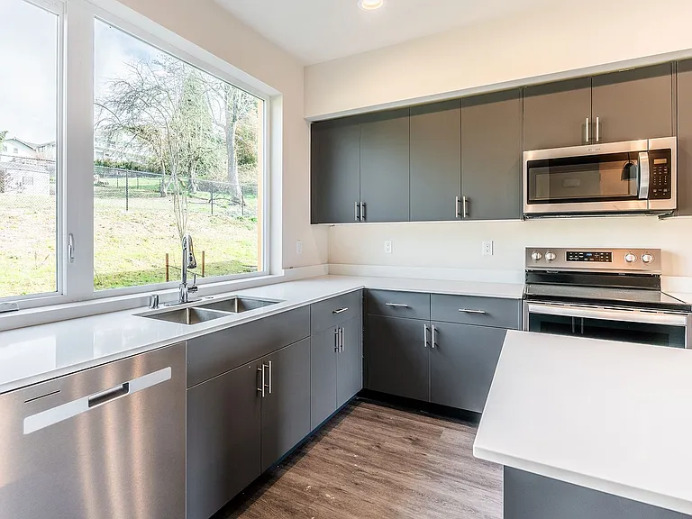 Skyridge Townhouses — Photo 62