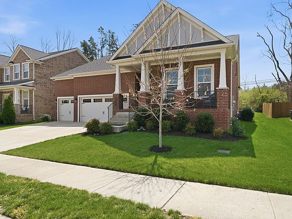 3rd image of 1637 Alayna Dr