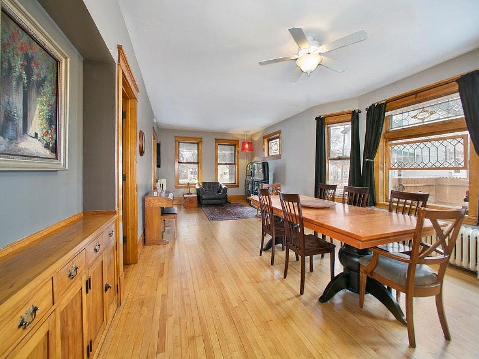 1st image of 526 Arlington Ave W #A