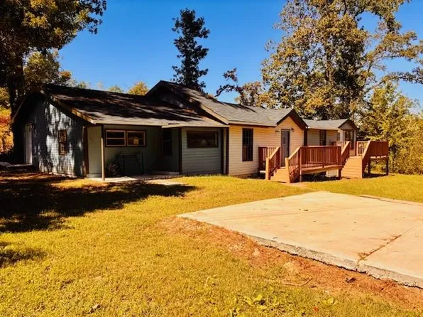6075 Pine Grove Rd, Riverdale, GA 30274