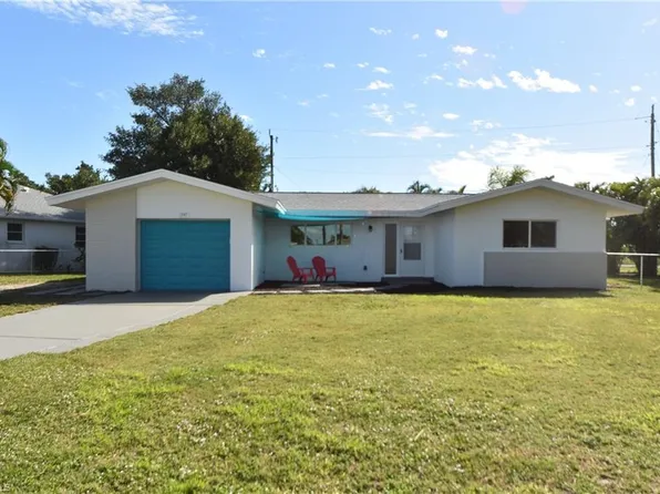 1742 Bikini CT, CAPE CORAL, FL 33904