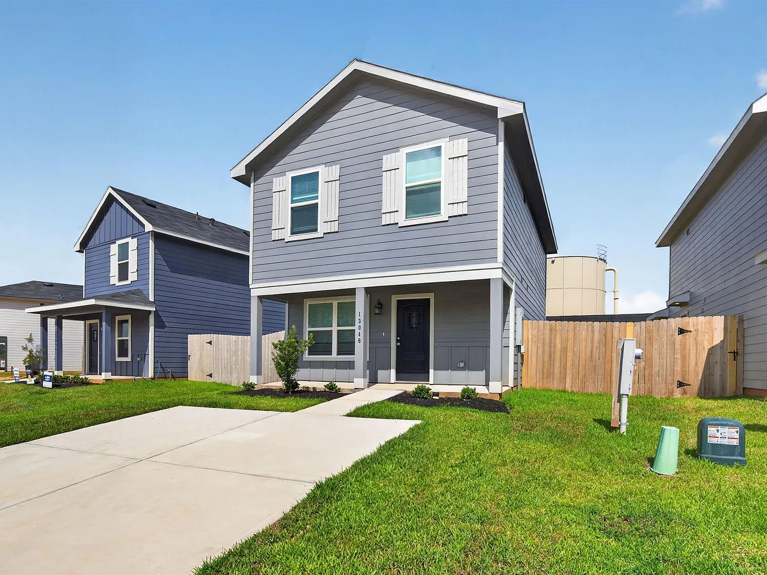 3 bed, 2.5 bath, 1206 sqft, $1,650 — Photo 1