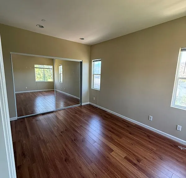 1769 Los Feliz Dr #3 — Photo 20