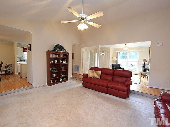 4th image of 7005 Lynnoak Dr