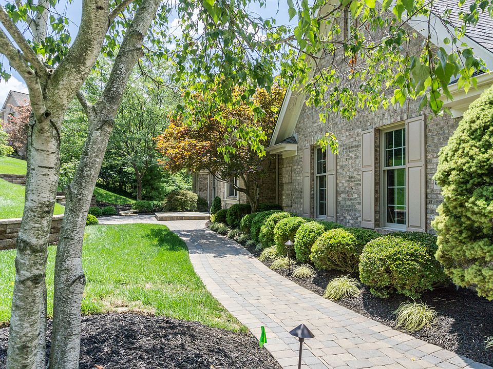 5749 Kensington Ridge Dr Cincinnati OH 45230 Zillow