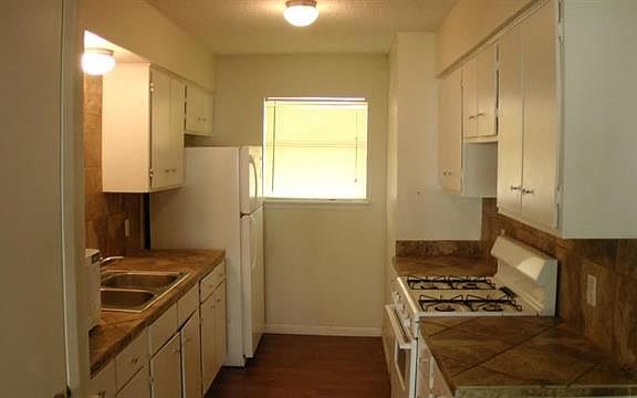 2nd image of 5806 Glen Meadow Dr