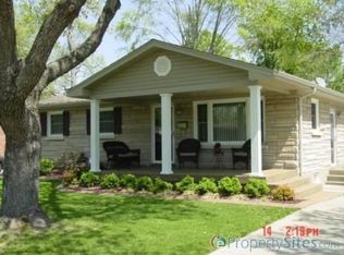 8109 Devonshire Dr, Louisville, KY 40258