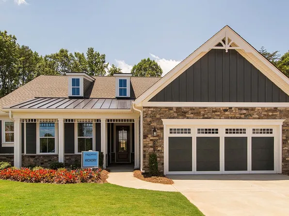 8937 Silver Springs Ct, Charlotte, NC 28215