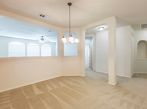5th image of 3009 San Esteban St