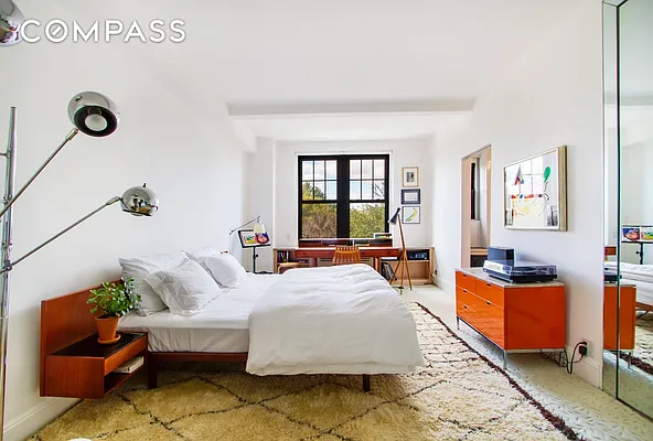 Sold by Compass | media 14