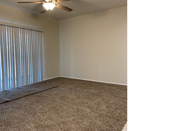 3rd image of 4614 W Nutmeg Ave