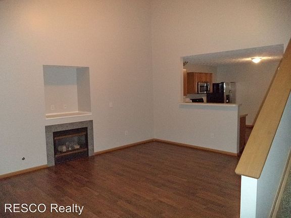5th image of 1357 Phlox Ave