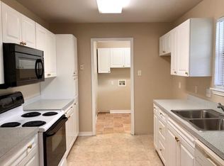 112 Dale Dr, Hattiesburg, MS 39402