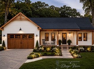 1763 Tryon Dr, Fayetteville, NC 28303