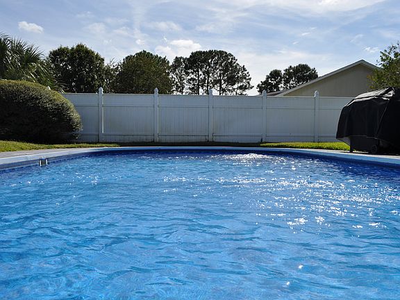 3rd image of 227 Eastridge Dr