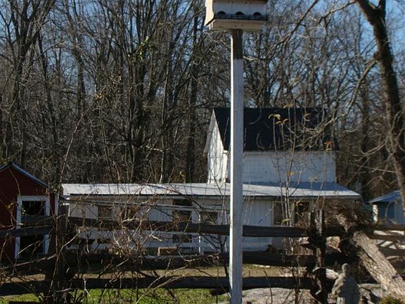 3rd image of 16232 N County Road 300 E