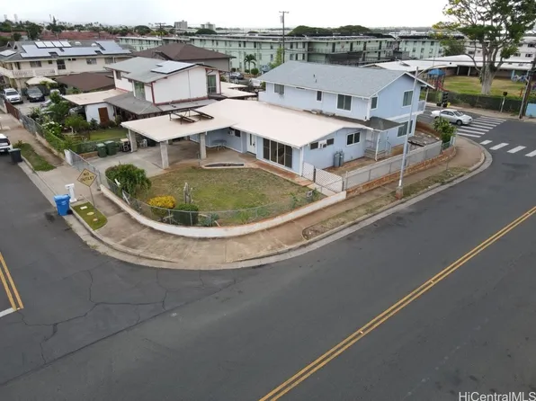 94-264 Kipou St, Waipahu, HI 96797