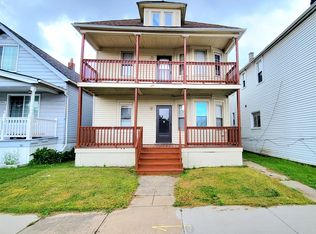 2308 Whalen St, Hamtramck, MI 48212