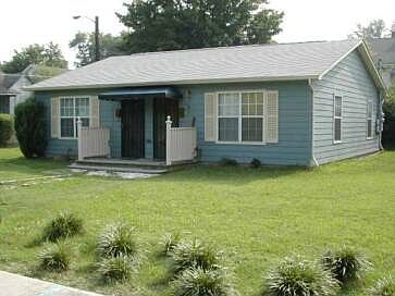 1st image of 2701 W Glenwood Ave