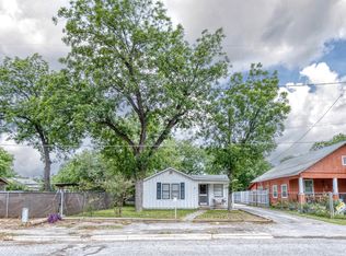 314 Florence St, Uvalde, TX 78801