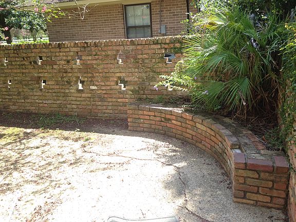 4th image of 4074 Drusilla Dr