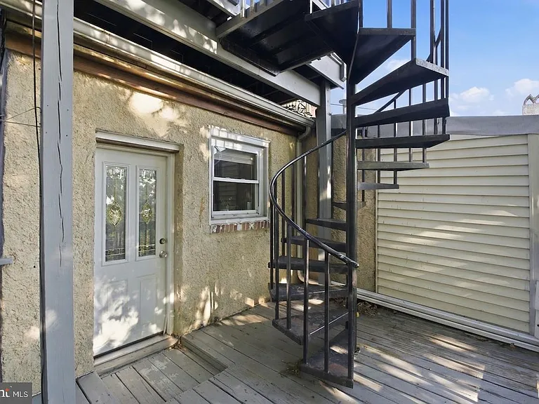 1412 Light St #2 — Photo 14