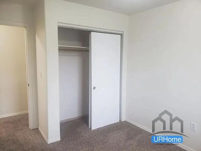 120 SE 143rd Ave — Photo 45
