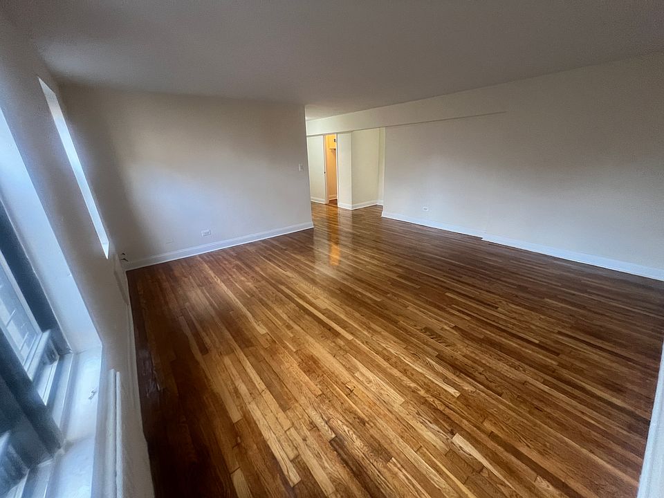 1st image of 14435 35th Ave #5J