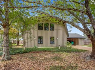 918 Live Oak St, Westlake, LA 70669