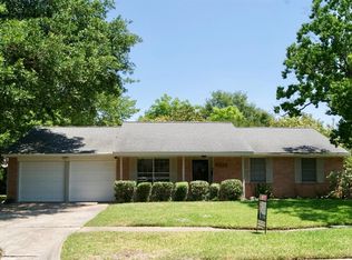 5522 Dryad Dr, Houston, TX 77035