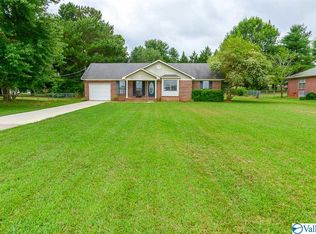 1168 Charity Ln, Hazel Green, AL 35750