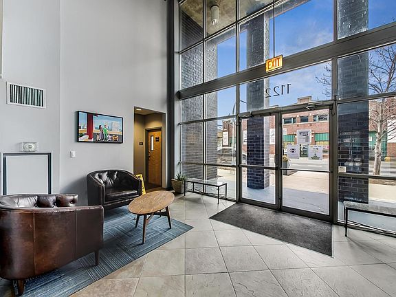 5th image of 1122 W Catalpa Ave APT 808