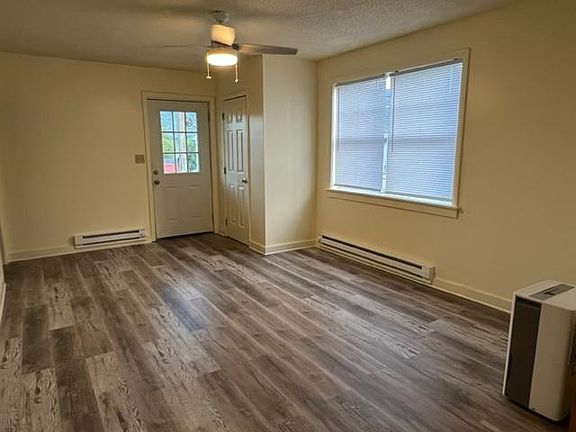 Living Room & Entry