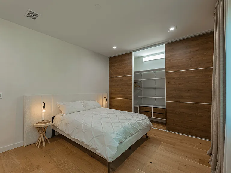 2806 Geronimo Trl — Photo 21