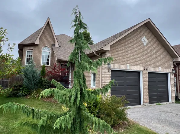 23 Dunsmore Ln, Barrie, ON L4M 7A1