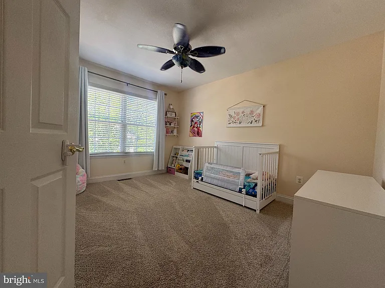 37 Weaver Dr — Photo 13