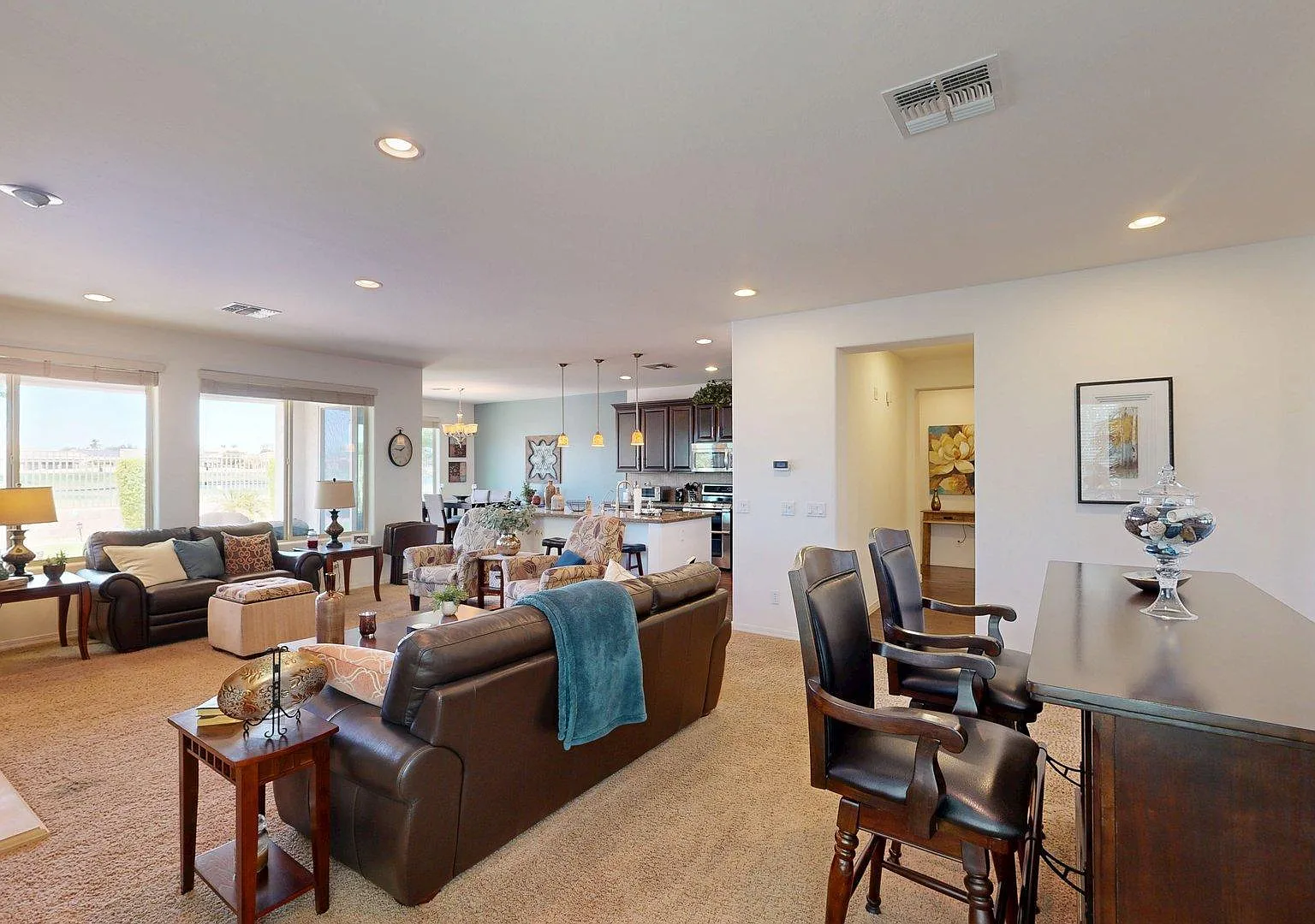 3 bed, 2.5 bath, 2201 sqft, $2,800 — Photo 1
