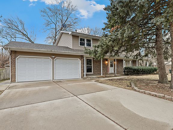 2nd image of 456 Ohio Rd