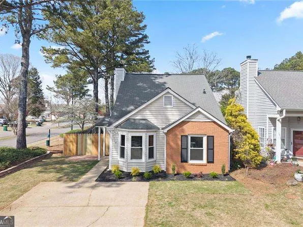 1914 Brittania Cir, Woodstock, GA 30188