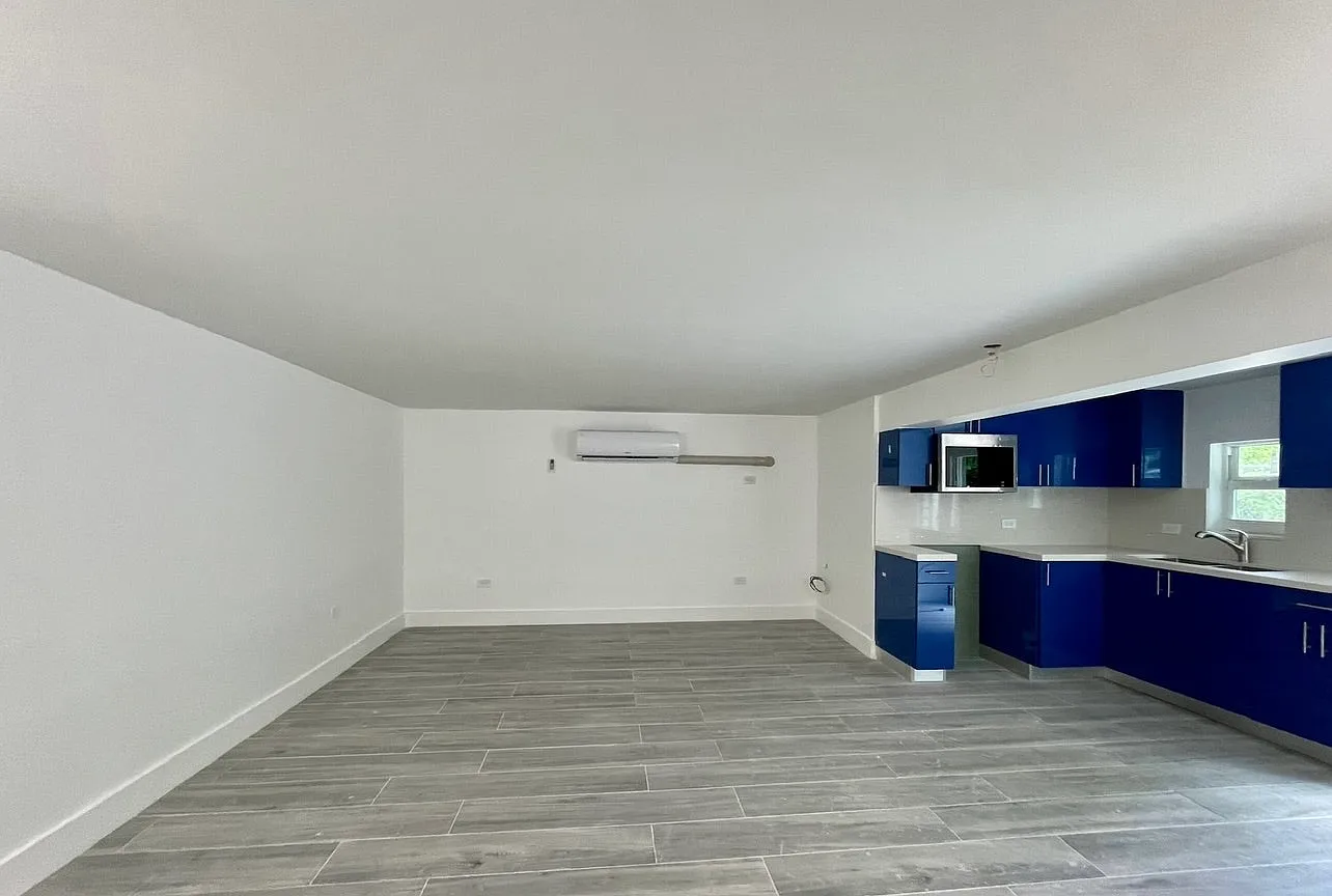 7 Sunset Road, Unit 3 — Photo 3