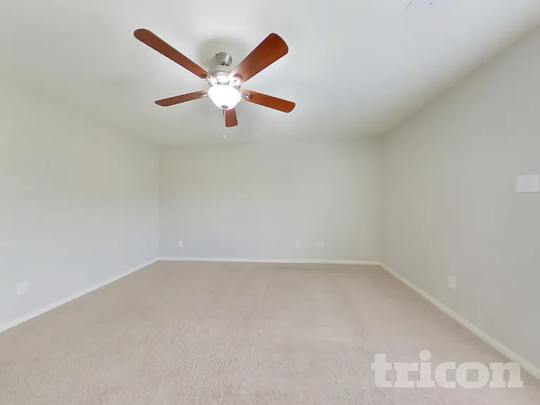 2321 Oyster Bay Ave — Photo 6