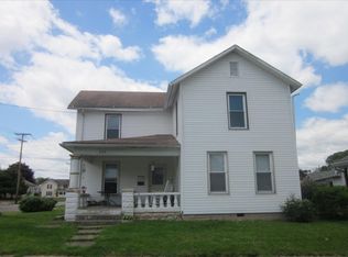 393 N 10th St, Newark, OH 43055