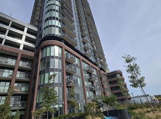 1185 Dupont St #2305, Toronto, ON M6H 0G1