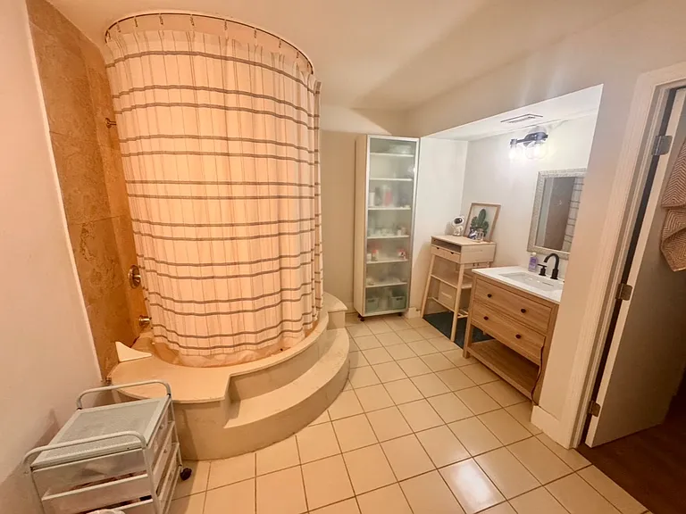 6604 SW 114th Pl #B72 — Photo 13